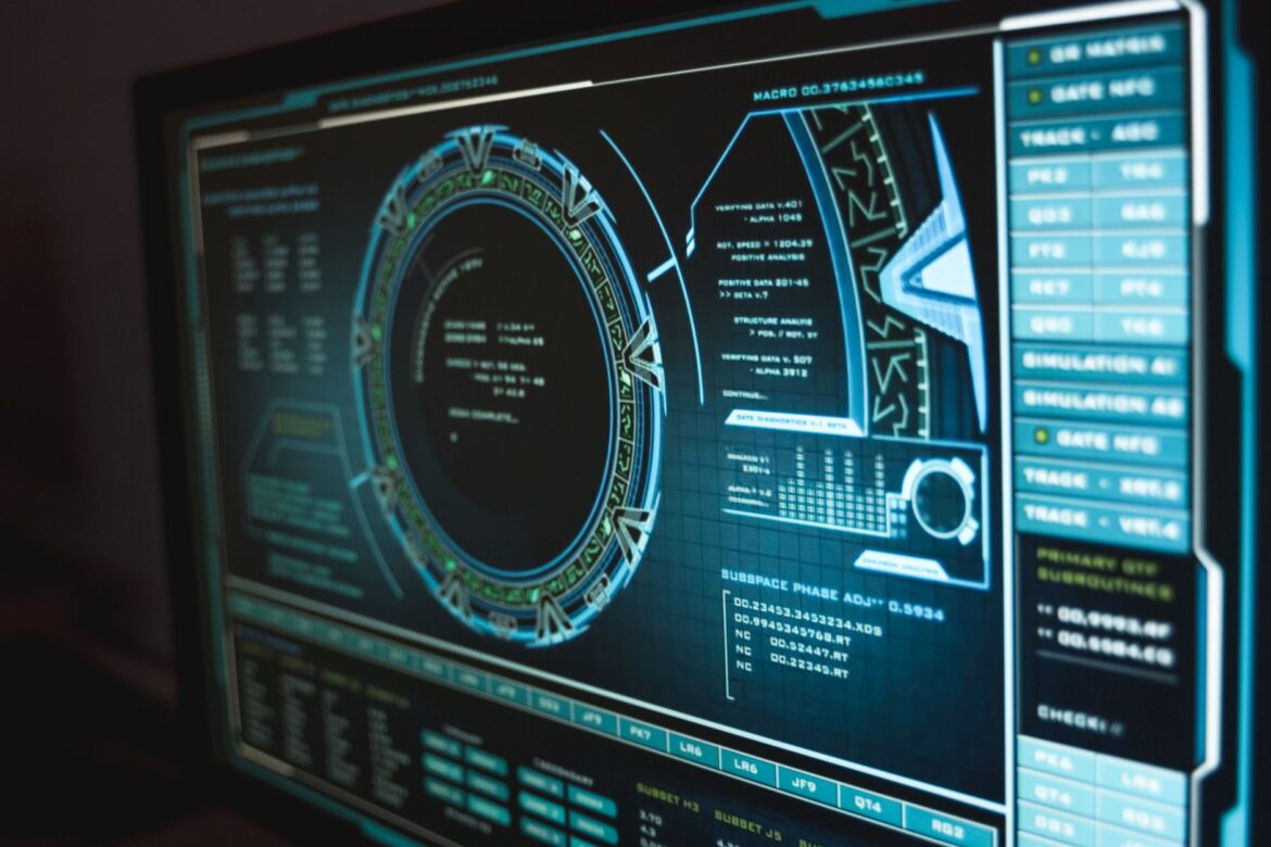 Vista en acercamiento de una interfaz de computadora de alta tecnología que muestra datos de ciberseguridad, mejorando la protección digital.